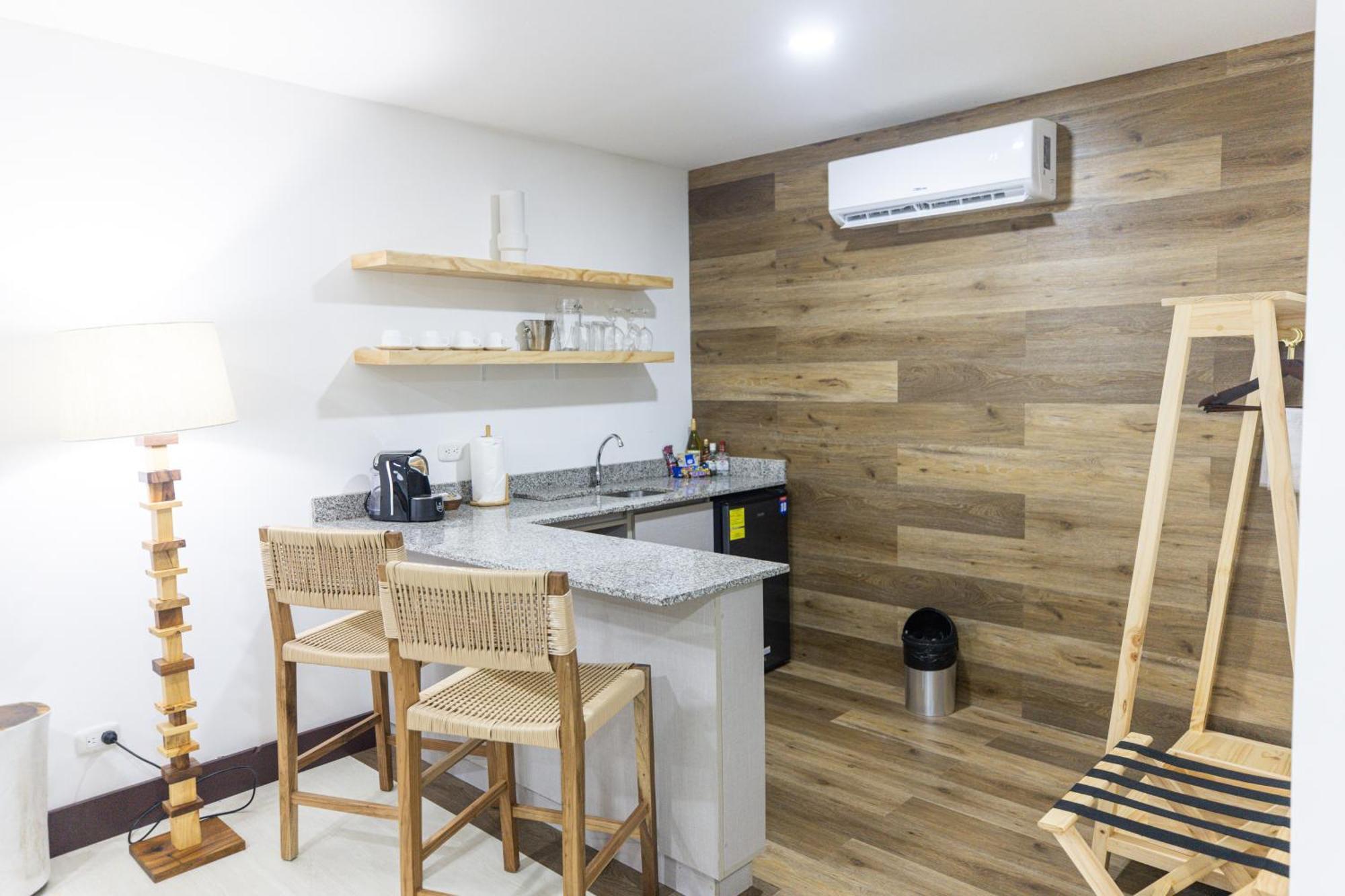 Paradise Bay Hotel Boutique Playa Herradura  エクステリア 写真