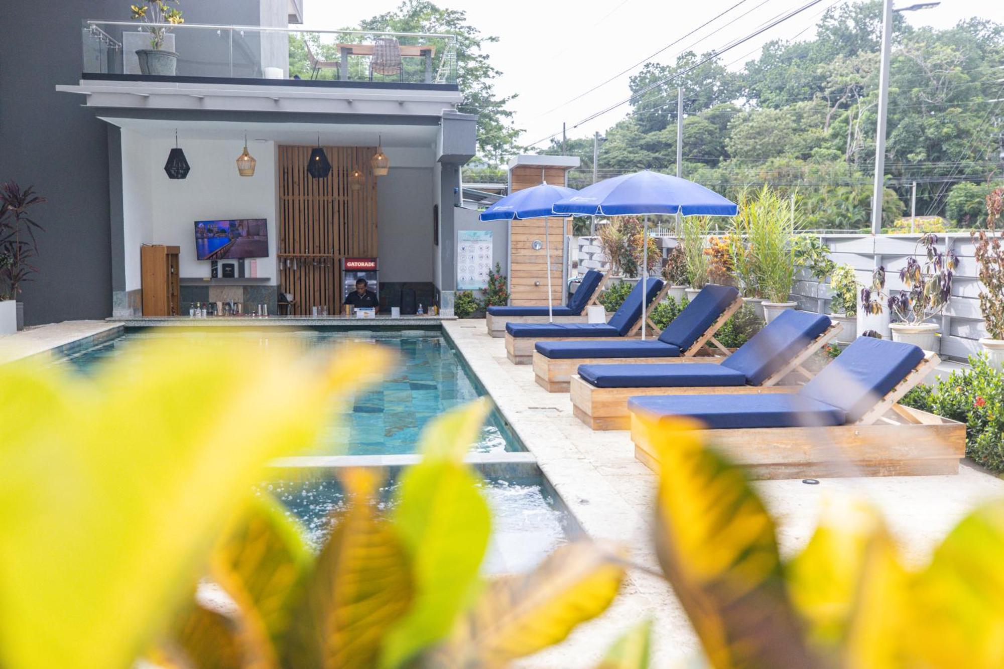 Paradise Bay Hotel Boutique Playa Herradura  エクステリア 写真