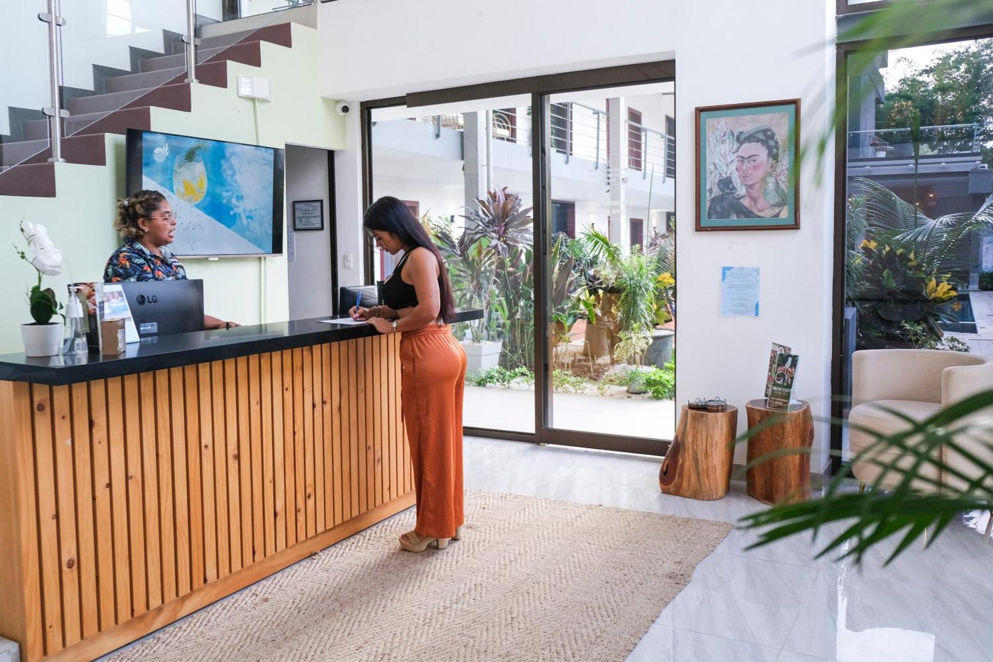 Paradise Bay Hotel Boutique Playa Herradura  エクステリア 写真